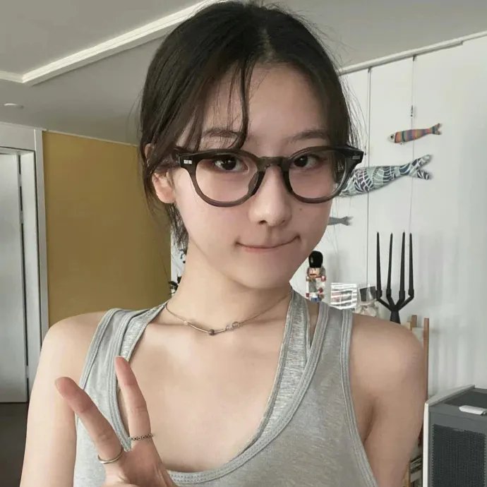 演员 汤姆·